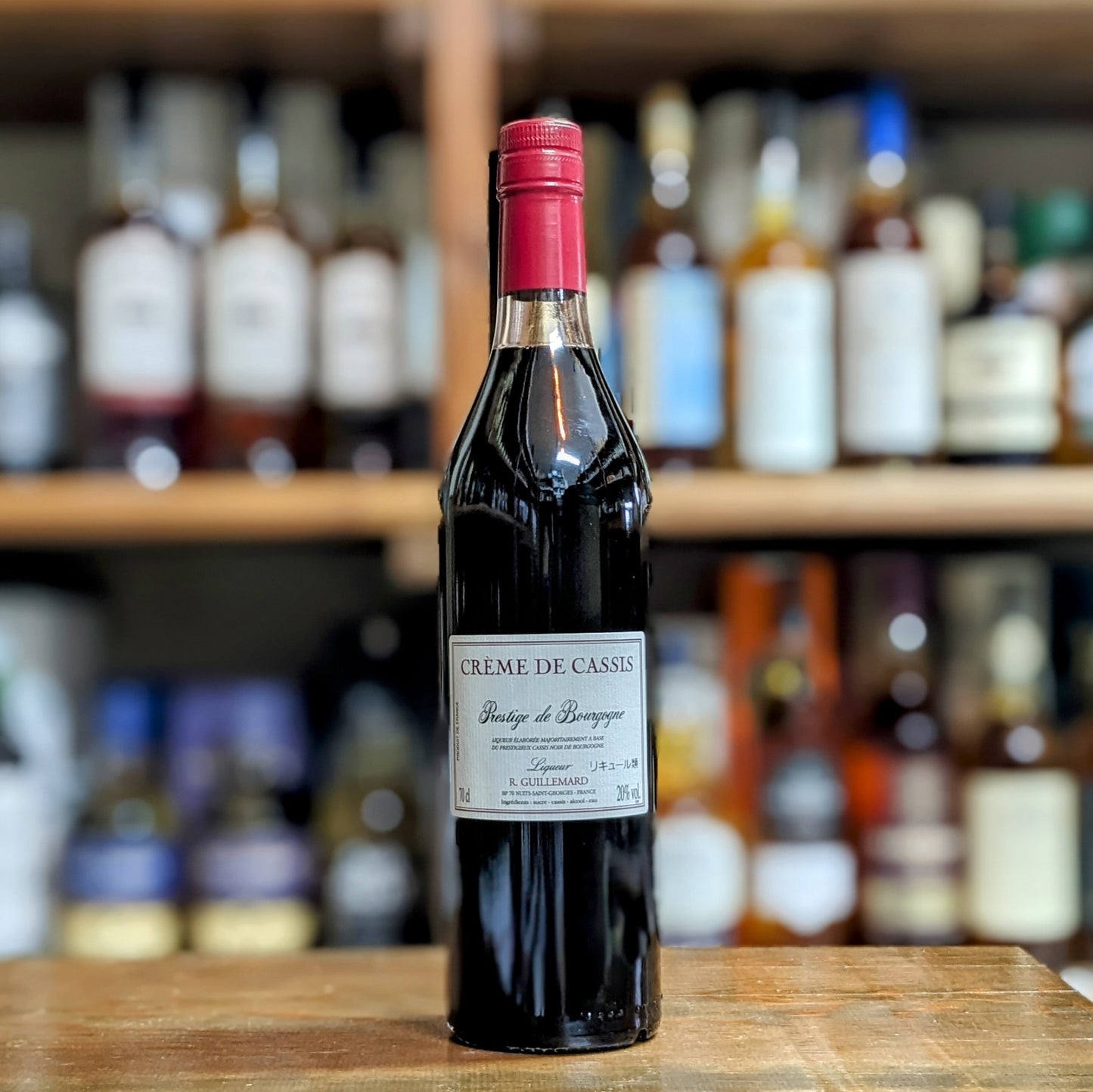 カシス プレステージ 20% 700ml