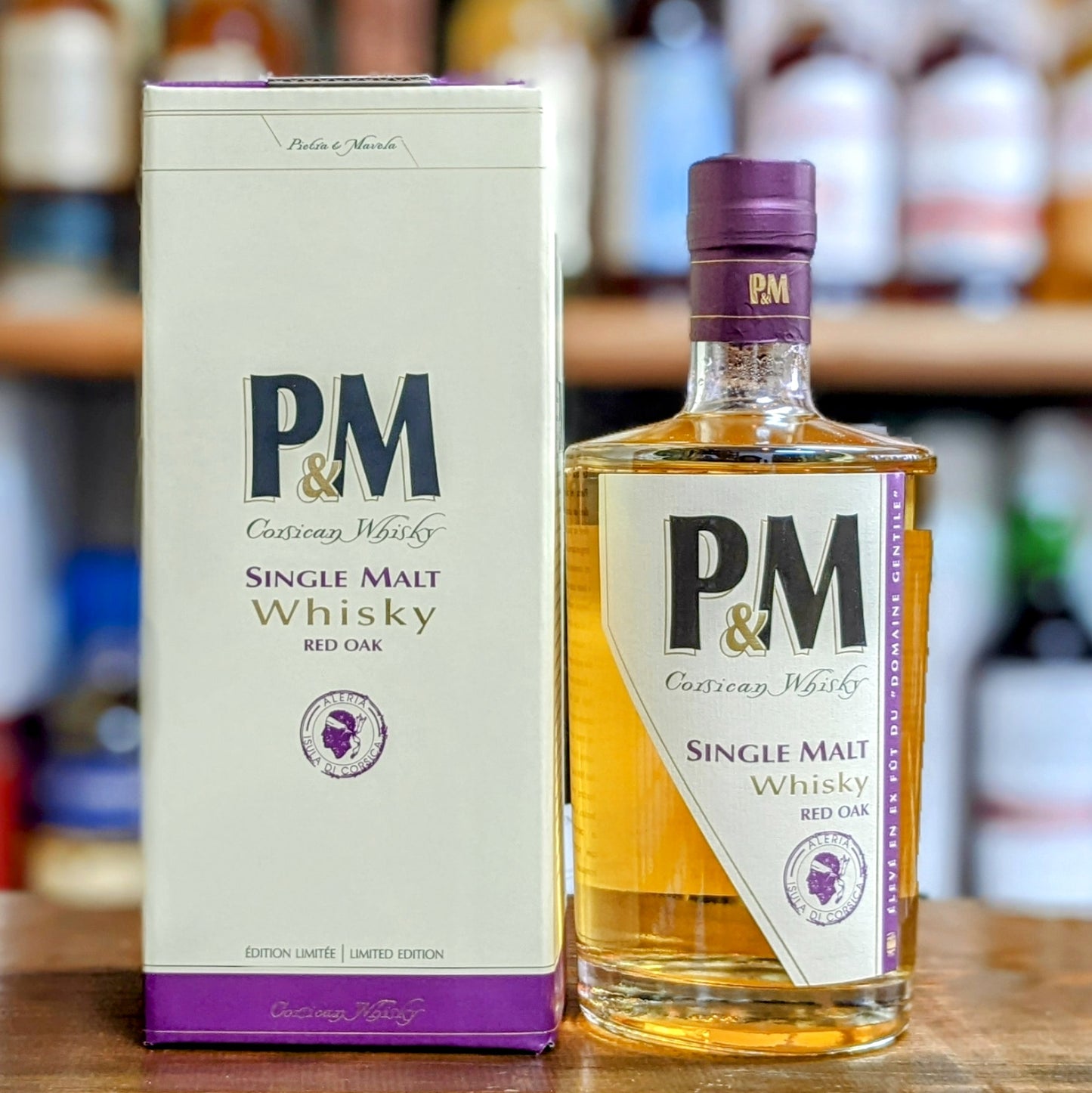 P&M シングルモルト レッドオーク 42% 700㎖