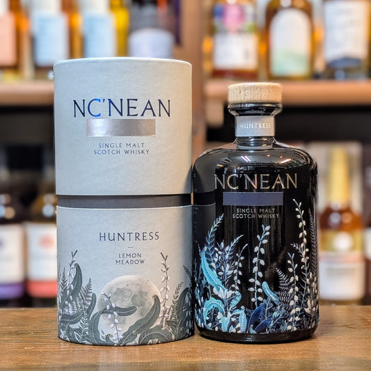 ノックニーアン　ハントレス　レモンメドウ　48.5%　700㎖